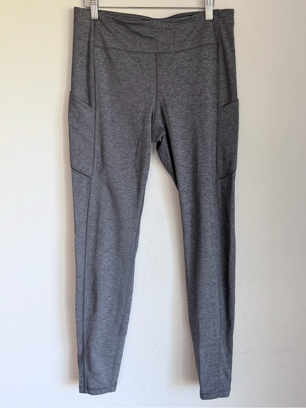 Lululemon Heathered Charcoal Gray Side Pocket Leggings, Sz 10